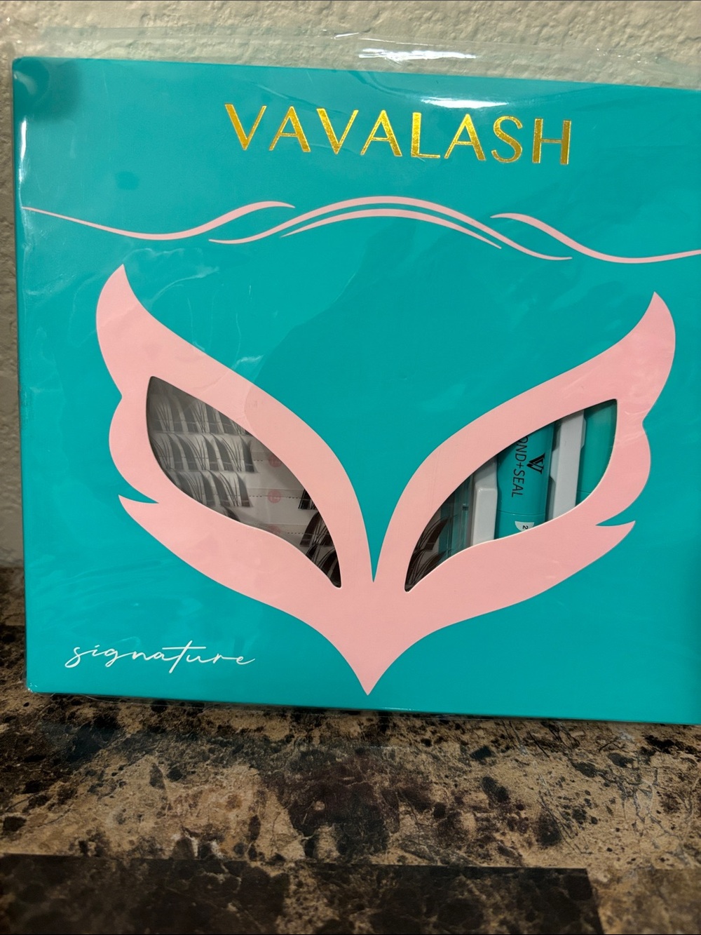 Signature Lash Kit — Teal & Pink Accents